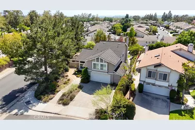 21151 Wood Hollow Lane, Rancho Santa Margarita, CA 92679 - Photo 53