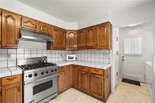 15022 Hunter Ln, Westminster, CA 92683 - Photo 17