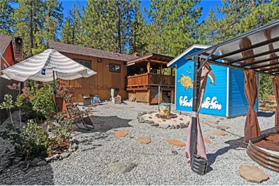 1498 Betty, Wrightwood, CA 92397 - Photo 11