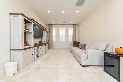 200 Zawn, Irvine, CA 92618 - Photo 15