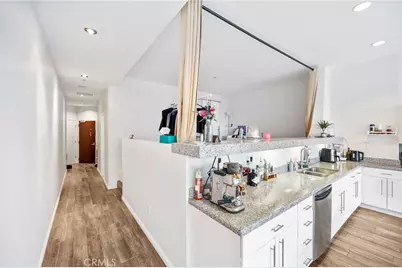 1100 Wilshire Boulevard #2607, Los Angeles, CA 90017 - Photo 9