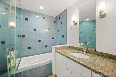 1100 Wilshire Boulevard #2607, Los Angeles, CA 90017 - Photo 11
