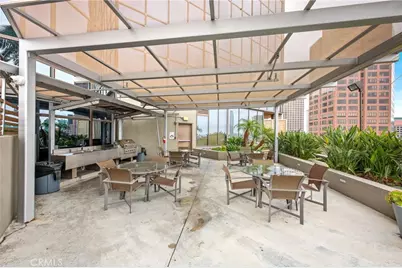 1100 Wilshire Boulevard #2607, Los Angeles, CA 90017 - Photo 23