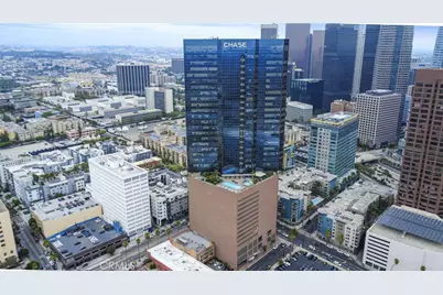 1100 Wilshire Boulevard #2607, Los Angeles, CA 90017 - Photo 39