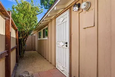 450 W 2nd, Tustin, CA 92780 - Photo 11