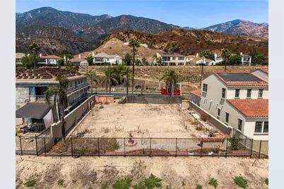 3873 Lilac Canyon Ln, Altadena, CA 91001 - Photo 3
