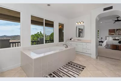 27 Running Brook, Coto de Caza, CA 92679 - Photo 25