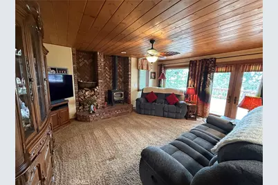 26180 Augusta, Lake Arrowhead, CA 92352 - Photo 19