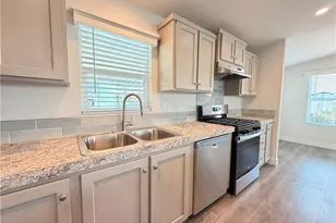 8111 Stanford Ave, Garden Grove, CA 92841 - Photo 15