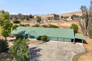 6388 E Appaloosa, Clovis, CA 93619 - Photo 3