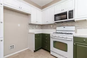13283 Zivi, Chino, CA 91710 - Photo 15
