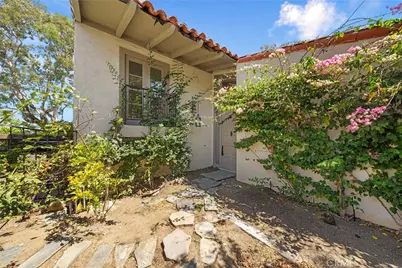 205 Nata, Newport Beach, CA 92660 - Photo 15