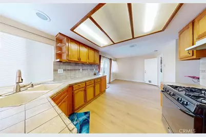 12044 Champlain, Moreno Valley, CA 92557 - Photo 11