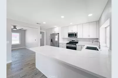 10655 9th, Hesperia, CA 92345 - Photo 3