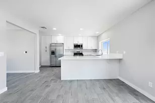 10655 9th, Hesperia, CA 92345 - Photo 5