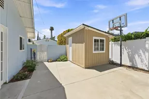 1623 N Vallejo, Upland, CA 91784 - Photo 33