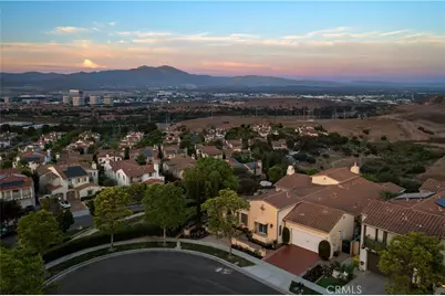 525 Luminous, Irvine, CA 92603 - Photo 39