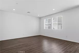 24914 Gossamer Ct, Moreno Valley, CA 92553 - Photo 5