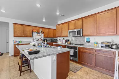 5762 Verde Way, Banning, CA 92220 - Photo 19