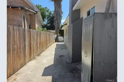 1601 E 43rd, Los Angeles, CA 90011 - Photo 17