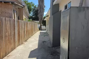 1601 E 43rd, Los Angeles, CA 90011 - Photo 17