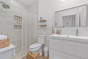 2264 E Standish, Anaheim, CA 92806 - Photo 35