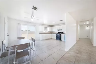 8012 Catalpa, California City, CA 93505 - Photo 15