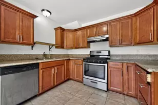 1381 S Walnut, Anaheim, CA 92802 - Photo 3