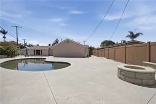 417 Emerald, Seal Beach, CA 90740 - Photo 33