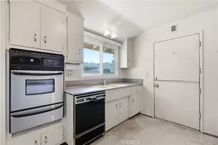 417 Emerald, Seal Beach, CA 90740 - Photo 15