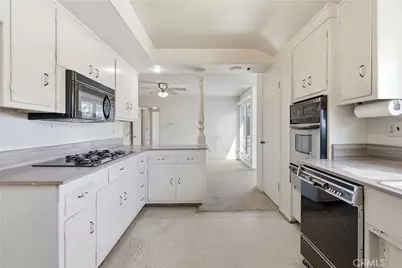 417 Emerald, Seal Beach, CA 90740 - Photo 13