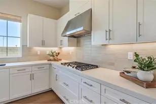 27469 Red Alder Ln, Valencia, CA 91381 - Photo 3