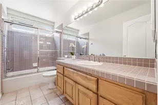 21171 Hillsdale Ln, Huntington Beach, CA 92646 - Photo 47