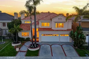 21171 Hillsdale Ln, Huntington Beach, CA 92646 - Photo 1