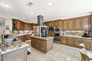 21171 Hillsdale Ln, Huntington Beach, CA 92646 - Photo 15