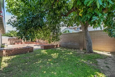 15842 Belfast, Huntington Beach, CA 92647 - Photo 31