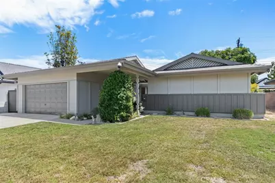 15842 Belfast, Huntington Beach, CA 92647 - Photo 3