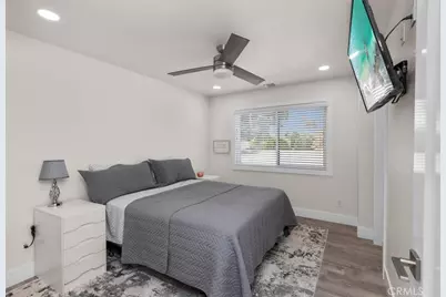 17130 Courtney, Huntington Beach, CA 92649 - Photo 25