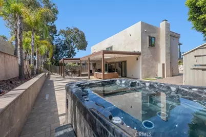 17130 Courtney, Huntington Beach, CA 92649 - Photo 3