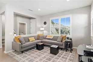 66 Fairymoss, Irvine, CA 92620 - Photo 3