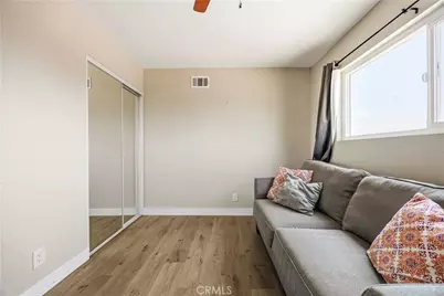560 W Los Angeles Drive, Vista, CA 92083 - Photo 21