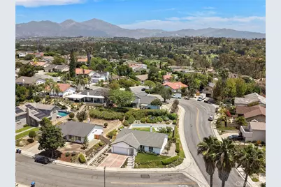 23866 Via Calzada, Mission Viejo, CA 92691 - Photo 29