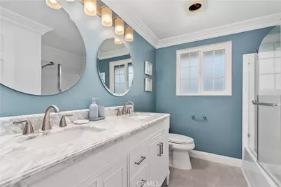 53 Woodleaf, Irvine, CA 92614 - Photo 15