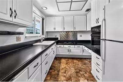 554 Avenida Sevilla #A, Laguna Woods, CA 92637 - Photo 9