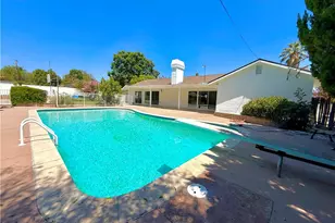 9537 Jellico Ave, Northridge, CA 91325 - Photo 19