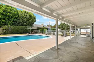 9537 Jellico Ave, Northridge, CA 91325 - Photo 19