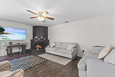 11255 Little Dipper, Jurupa Valley, CA 91752 - Photo 11