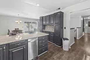 11255 Little Dipper, Jurupa Valley, CA 91752 - Photo 5