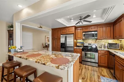 27826 Torroba, Mission Viejo, CA 92692 - Photo 5