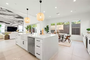 57 suede, Irvine, CA 92602 - Photo 15